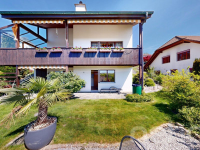 Freistehendes 6.5-Zimmer-Einfamilienhaus mit unverbaubarer Aussicht image 2