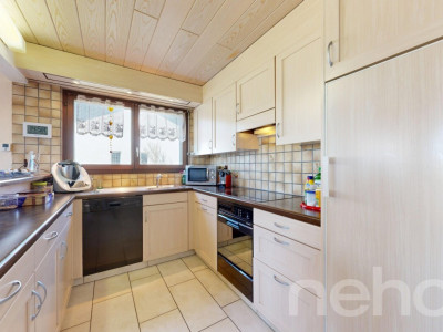Freistehendes 6.5-Zimmer-Einfamilienhaus mit unverbaubarer Aussicht image 9