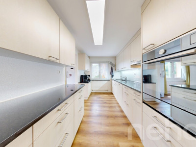 Einfamilienhaus mit viel Platz, Umschwung und freier Aussicht image 4