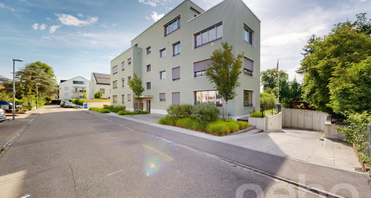 Moderne 3.5-Zimmer-Wohnung mit Balkon und hochwertigem Ausbau image 2