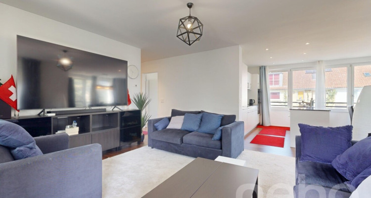 Moderne 3.5-Zimmer-Wohnung mit Balkon und hochwertigem Ausbau image 3