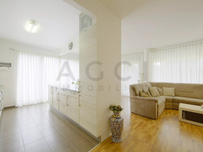 EXCLUSIVITÉ - Appartement lumineux de 4 pièces avec terrasse couverte, jardin privatif ? box en sus ? Châtelaine image 9