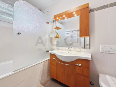 EXCLUSIVITÉ - Appartement lumineux de 4 pièces avec terrasse couverte, jardin privatif ? box en sus ? Châtelaine image 13