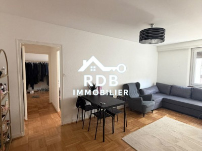 Appartement de 4 pièces au 1er étage situé à Acacias 1227 image 11