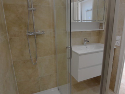 CHARMANT APPARTEMENT ENTIEREMENT RENOVE AU CENTRE DE VEIGY-FONCENEX image 7