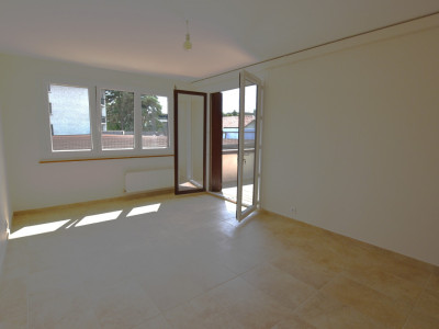 CHARMANT APPARTEMENT ENTIEREMENT RENOVE AU CENTRE DE VEIGY-FONCENEX image 4