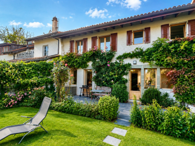Propriété de charme de 6 pièces et 220 m² dans un cadre verdoyant et préservé image 1