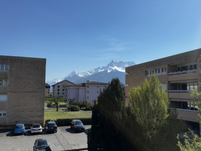 Charmant 3.5 pièces avec grand balcon - Ch. des Dents-du-Midi 20, 1860 Aigle image 1