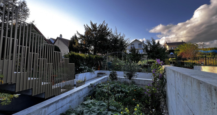 Charmant et spacieux appartement rénové avec terrasse image 10
