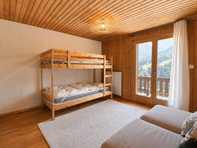 Bel appartement rénové au centre de Val-dIlliez image 5