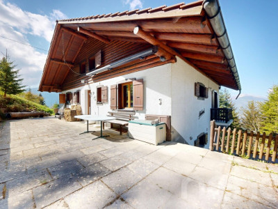 Authentique chalet avec fort potentiel ? Les Giettes (1871) image 3