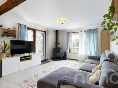 Agréable 4.5p avec 1043 m2 de jardin privatif image 2
