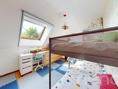 Agréable 4.5p avec 1043 m2 de jardin privatif image 7