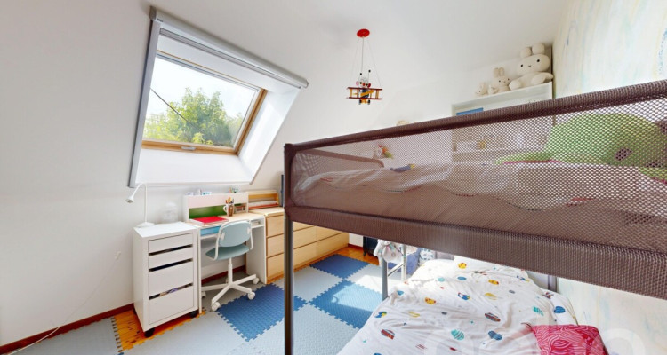 Agréable 4.5p avec 1043 m2 de jardin privatif image 7