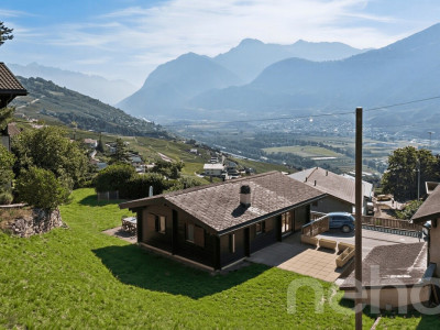 Un charmant chalet avec une vue imprenable plein sud image 1