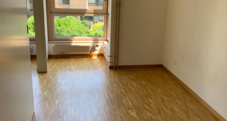 APPARTEMENT DE 5,5 PIÈCES À GENÈVE | 110 m²  image 5