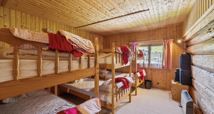 Authentique chalet au Grand-Paradis image 11
