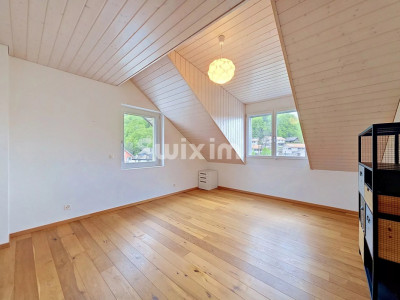Elégant attique 190 m² coeur St-Cergue image 5