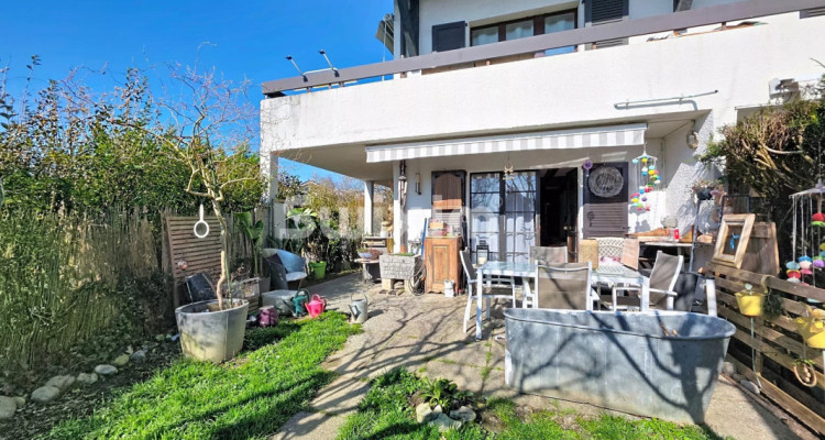 Rez de jardin 2/3 chambres 90 m² Chavannes des bois Terre Sainte image 2