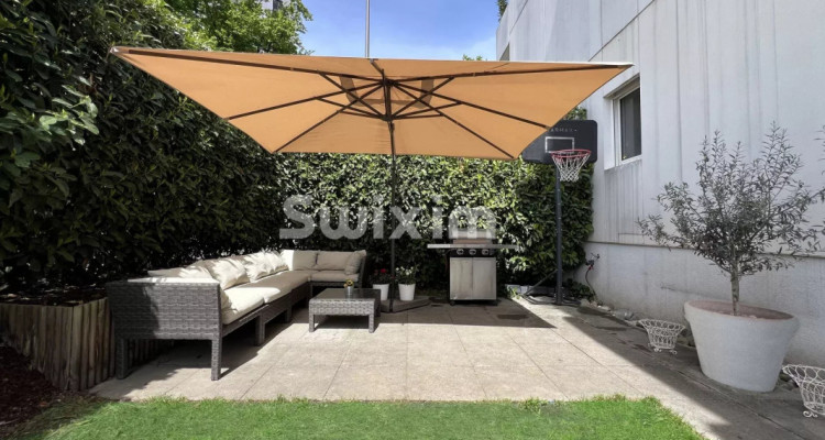 Superbe 5 pièces rez de jardin immeuble Minergie Vieusseux image 2
