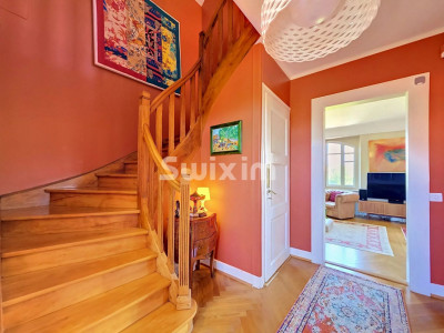 Élégante maison 8 pièces Terre Sainte image 8