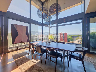 Loft en attique aux prestations uniques image 1