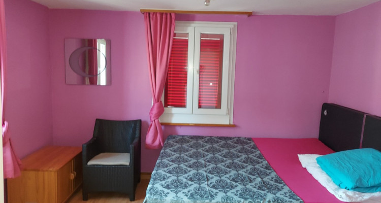 Ganzes Haus / Restaurant (Kontaktbar) mit 7 Schlafzimmern und einer Ga image 2