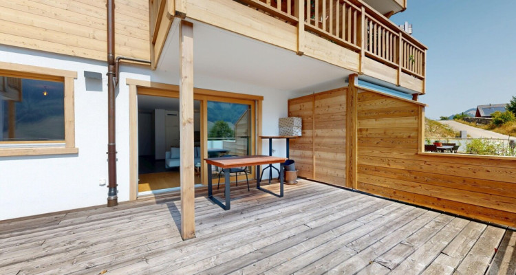 Un balcon XXL face aux Préalpes fribourgeoises image 4