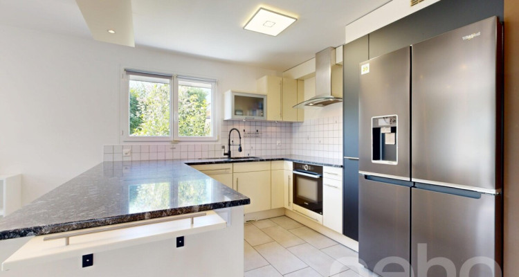 Superbe maison individuelle de 5.5p avec piscine chauffée image 5