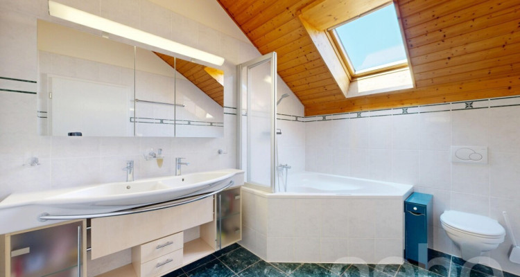 Superbe maison individuelle de 5.5p avec piscine chauffée image 10
