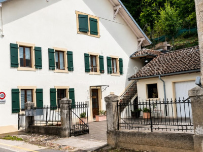 Immeuble de rendement à Romainmôtier avec bon rendement locatif image 1