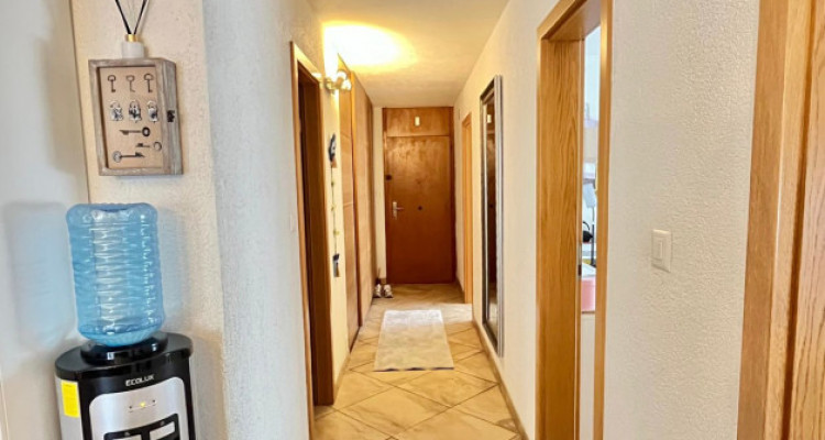 Bel appartement 4.5 Pces de 100 m² au coeur de Chamoson image 8