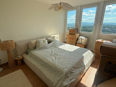 MAGNIFIQUE APPARTEMENT DE 4 PIÈCES AU 22ᵉ ÉTAGE – PETIT-LANCY image 4