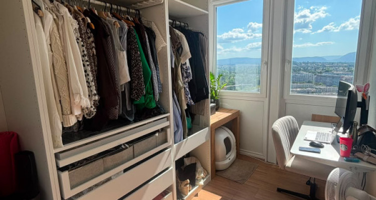 MAGNIFIQUE APPARTEMENT DE 4 PIÈCES AU 22ᵉ ÉTAGE – PETIT-LANCY image 5