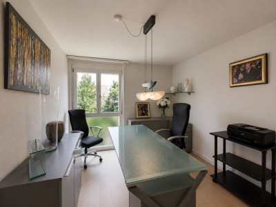 En exclusivité appartement  exceptionnel de 160 m² habitables, agrémenté dune terrasse de 28 m² et dun garage-box. image 6