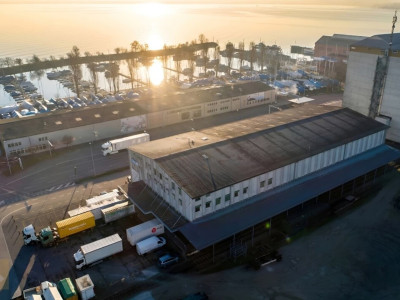 Repräsentative Business-Base in Romanshorn: 24 m² Büro direkt am See & image 1