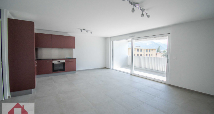 Magnifique appartement dans immeuble neuf ! image 1