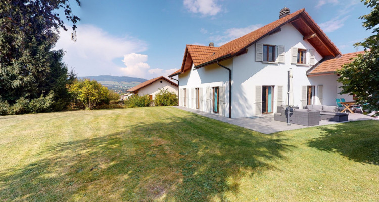 Très belle villa, offrant une vue dégagée sur le Moléson et le Gibloux image 1