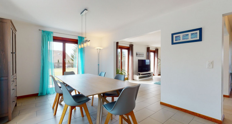 Très belle villa, offrant une vue dégagée sur le Moléson et le Gibloux image 6