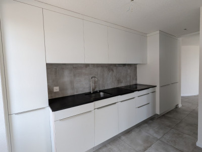 Coup de cœur assuré à Cormondrèche – Appartement de 3,5 pces entièrement rénové  image 2