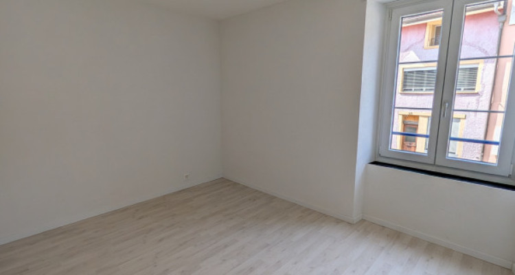 Coup de cœur assuré à Cormondrèche – Appartement de 3,5 pces entièrement rénové  image 8