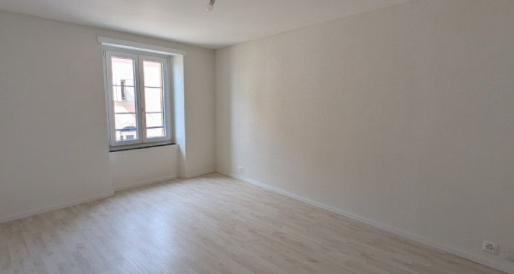 Coup de cœur assuré à Cormondrèche – Appartement de 3,5 pces entièrement rénové  image 9