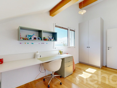 Duplex 4,5p avec jardin privatif, terrasses et vue lac image 9