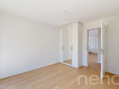Appartement dexception avec vue panoramique sur le lac et les Alpes image 12
