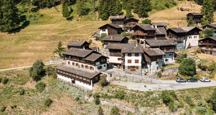 ANCIEN GÎTE À RÉNOVER À VICHÈRES - PROJETS DARCHITECTE INCLUS image 3