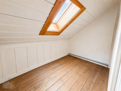IM ZENTRUM VON ROMANSHORN PAUSCHAL MIT PARKPLATZ ALTBAUWOHNUNG image 2