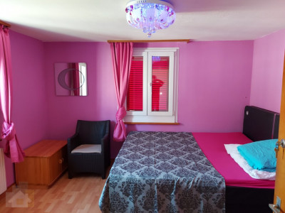 Ganzes Haus / Restaurant (Kontaktbar) mit 7 Schlafzimmern und einer Ga image 6