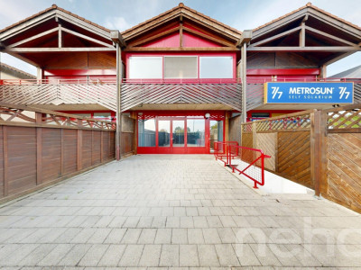 Immeuble mixte avec locaux commerciaux et appartement 3.5 pièces image 1