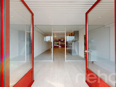 Immeuble mixte avec locaux commerciaux et appartement 3.5 pièces image 2