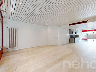Immeuble mixte avec locaux commerciaux et appartement 3.5 pièces image 3